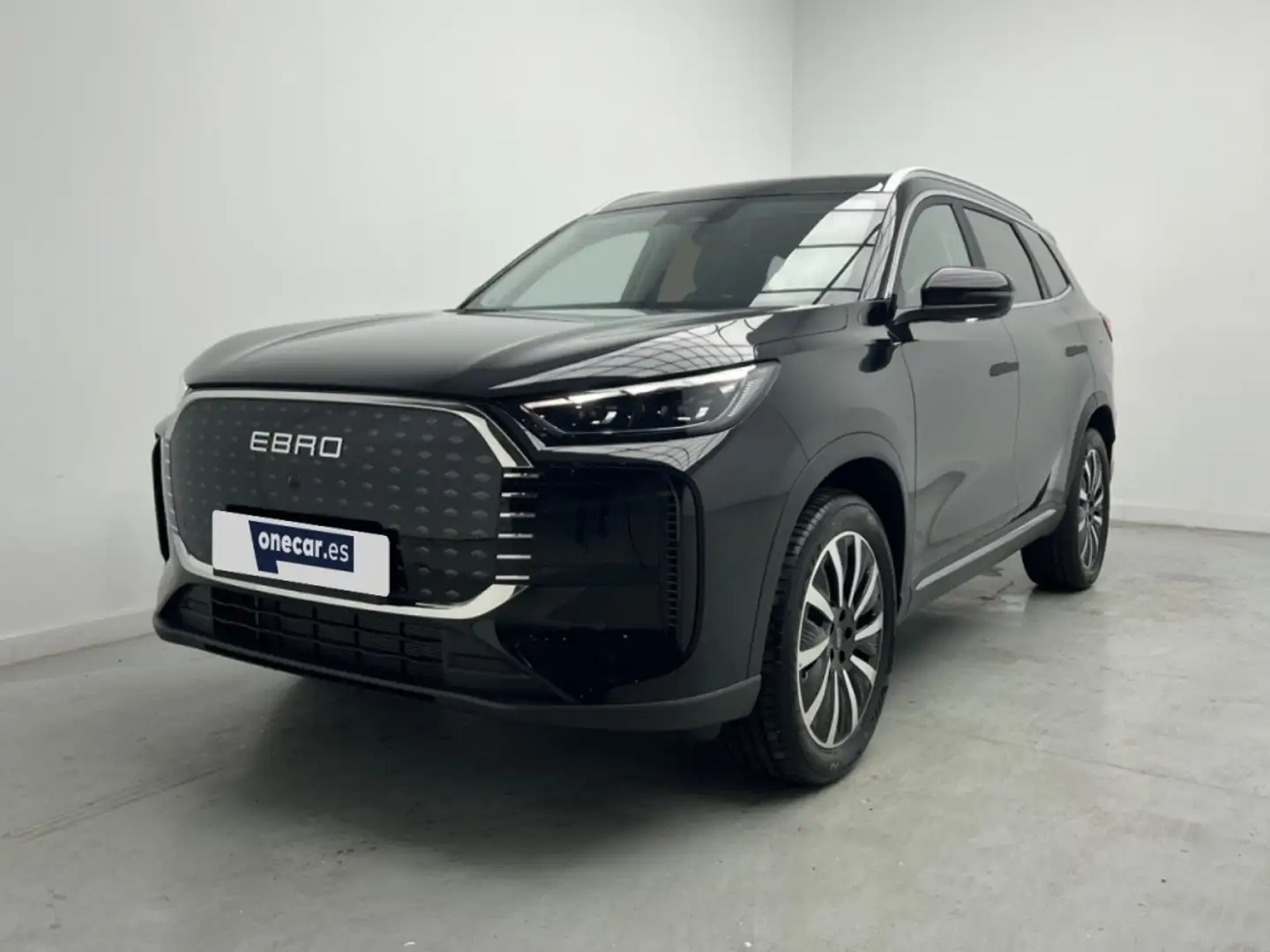 Ebro s800 1.5 TGDI PHEV LUXURY E-CVT 279CV 7 PLAZAS 5P Negro - 1