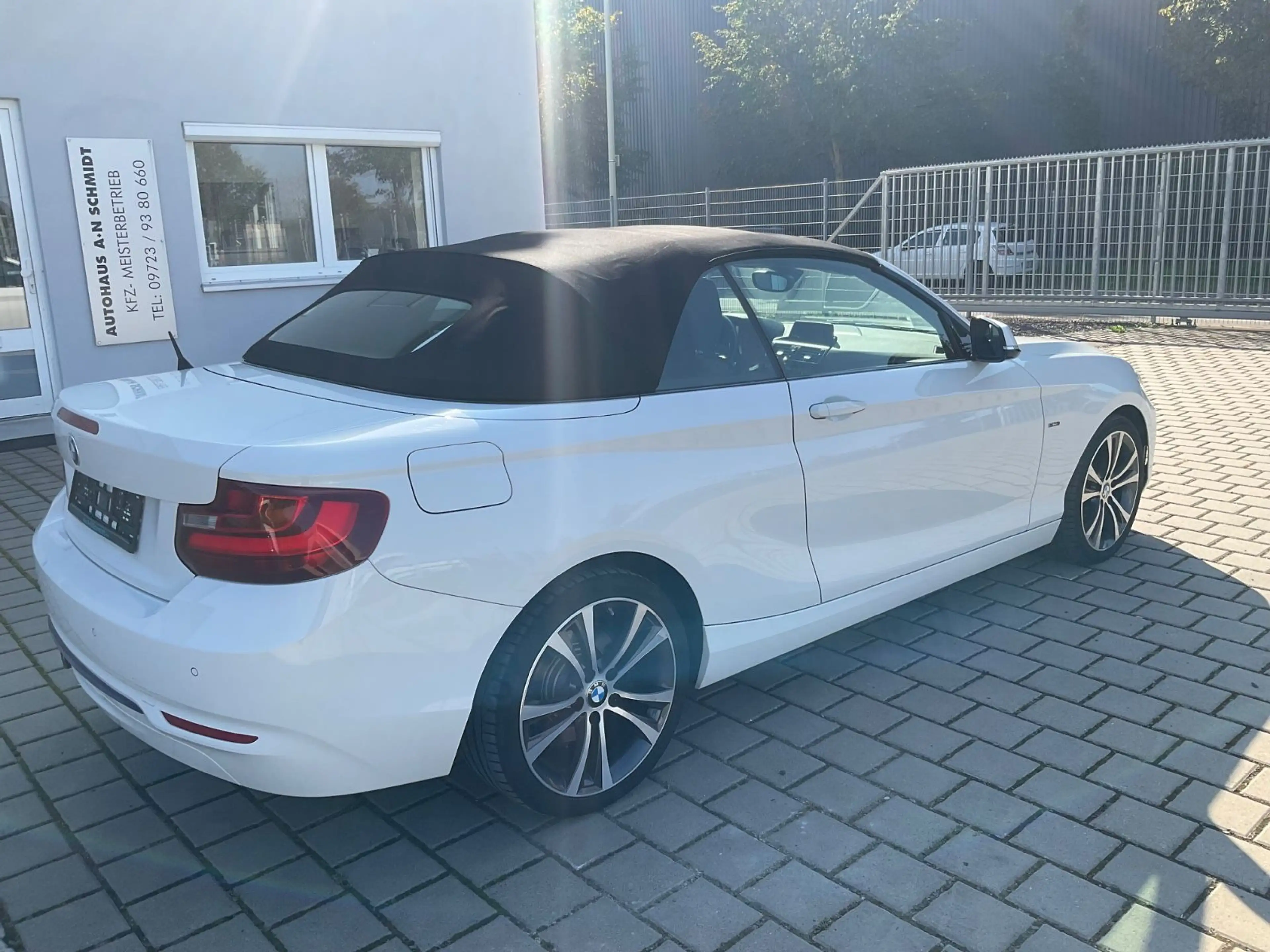 BMW 220 Cabrio 220 d SPORT+Klimaau+Sitzhzg+Tempoma+M-INT — photo 14