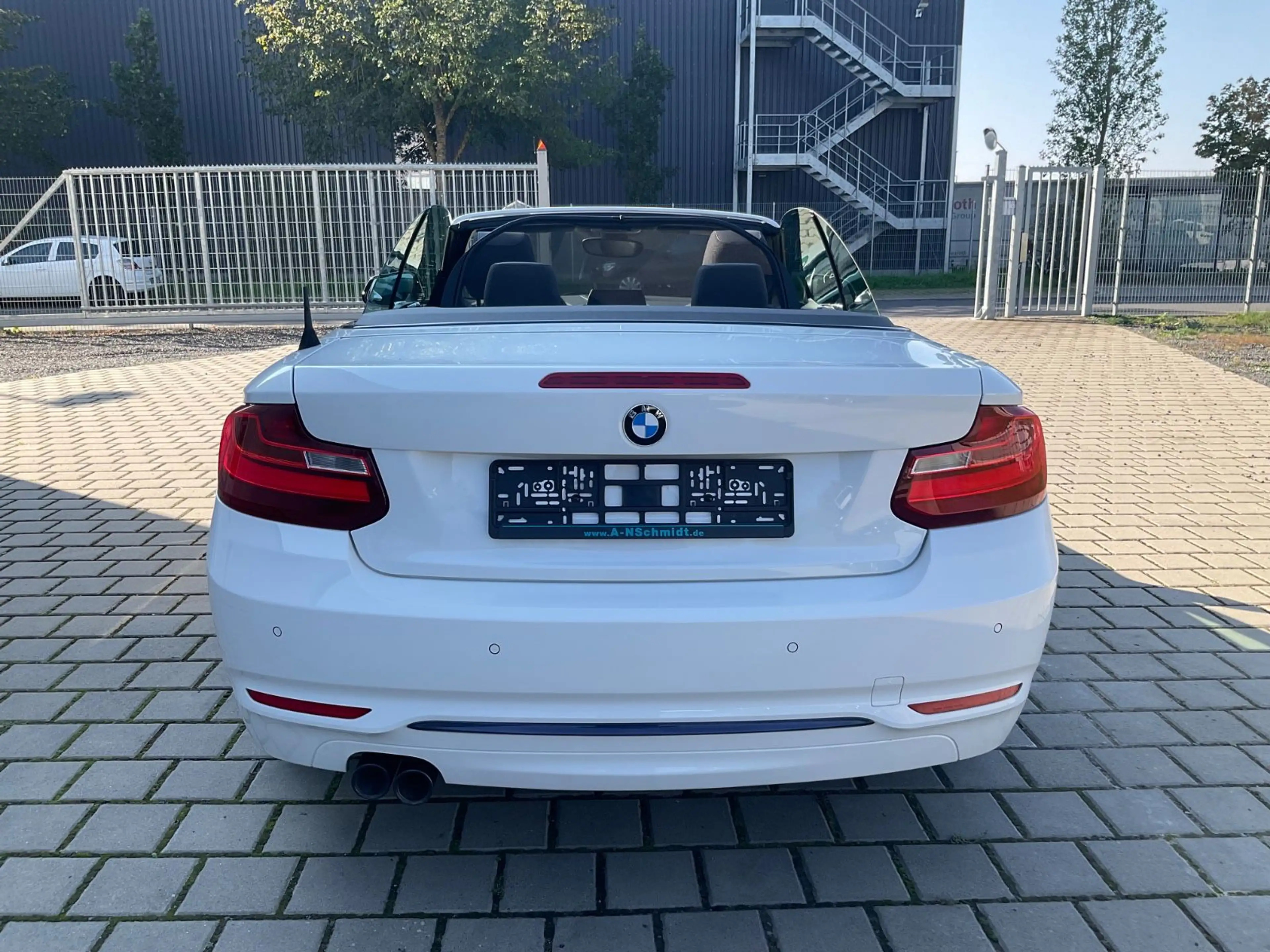 BMW 220 Cabrio 220 d SPORT+Klimaau+Sitzhzg+Tempoma+M-INT — photo 6