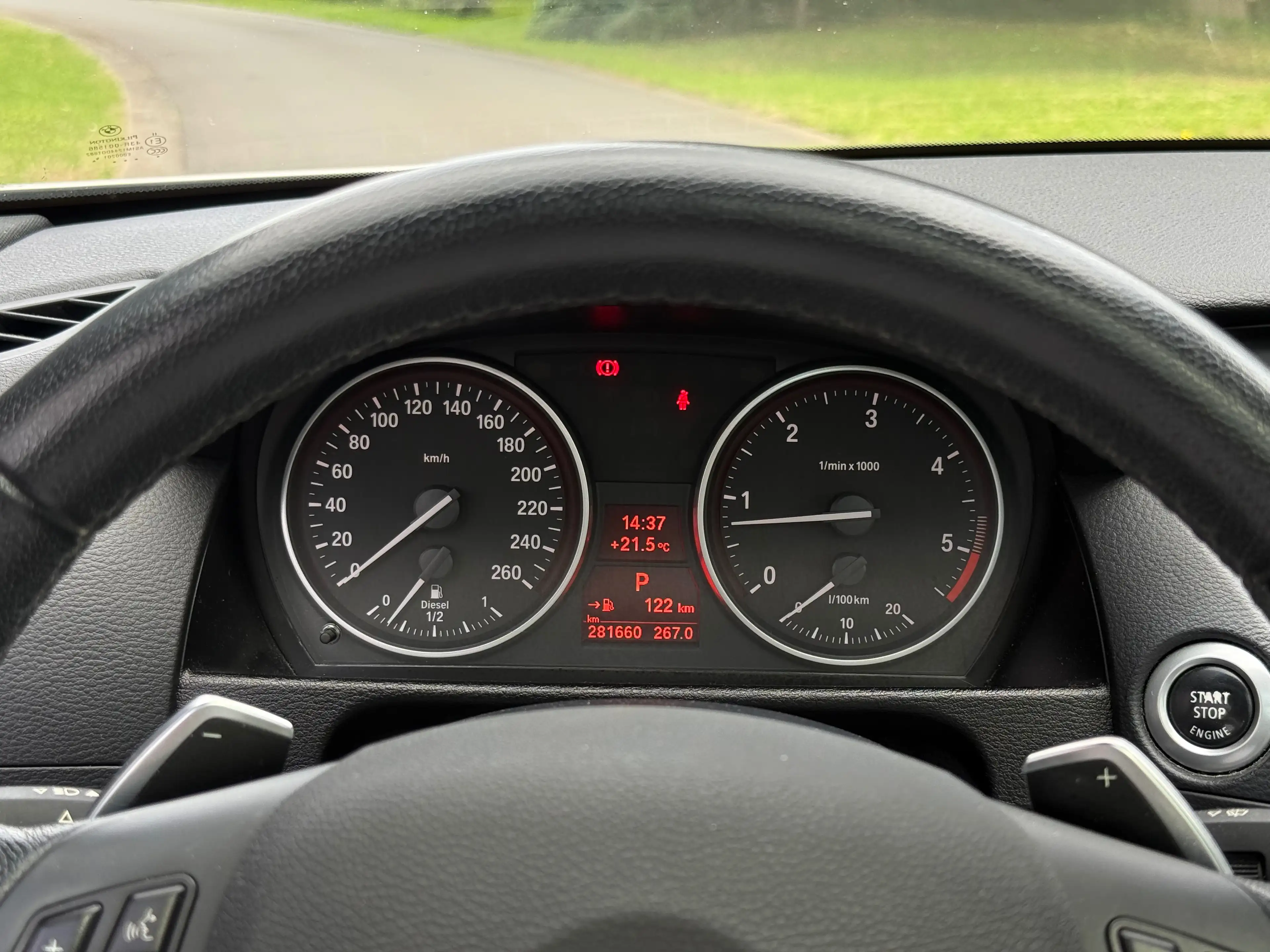 BMW X1 2.0 dA xDrive20 // 1er Pro // État Neuf — photo 15
