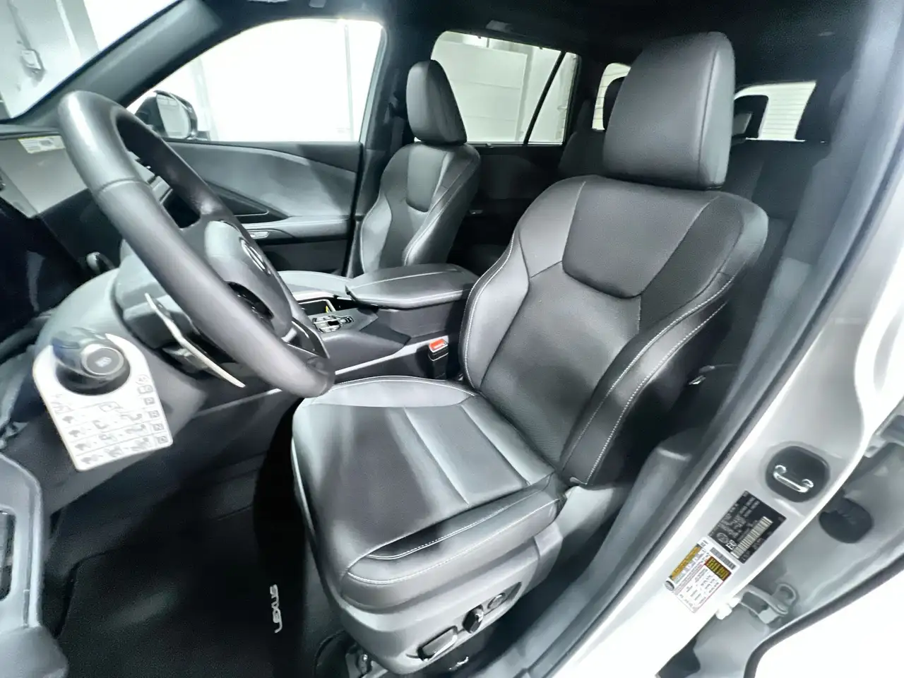 Lexus TX 350 fotografie Lexus TX 350