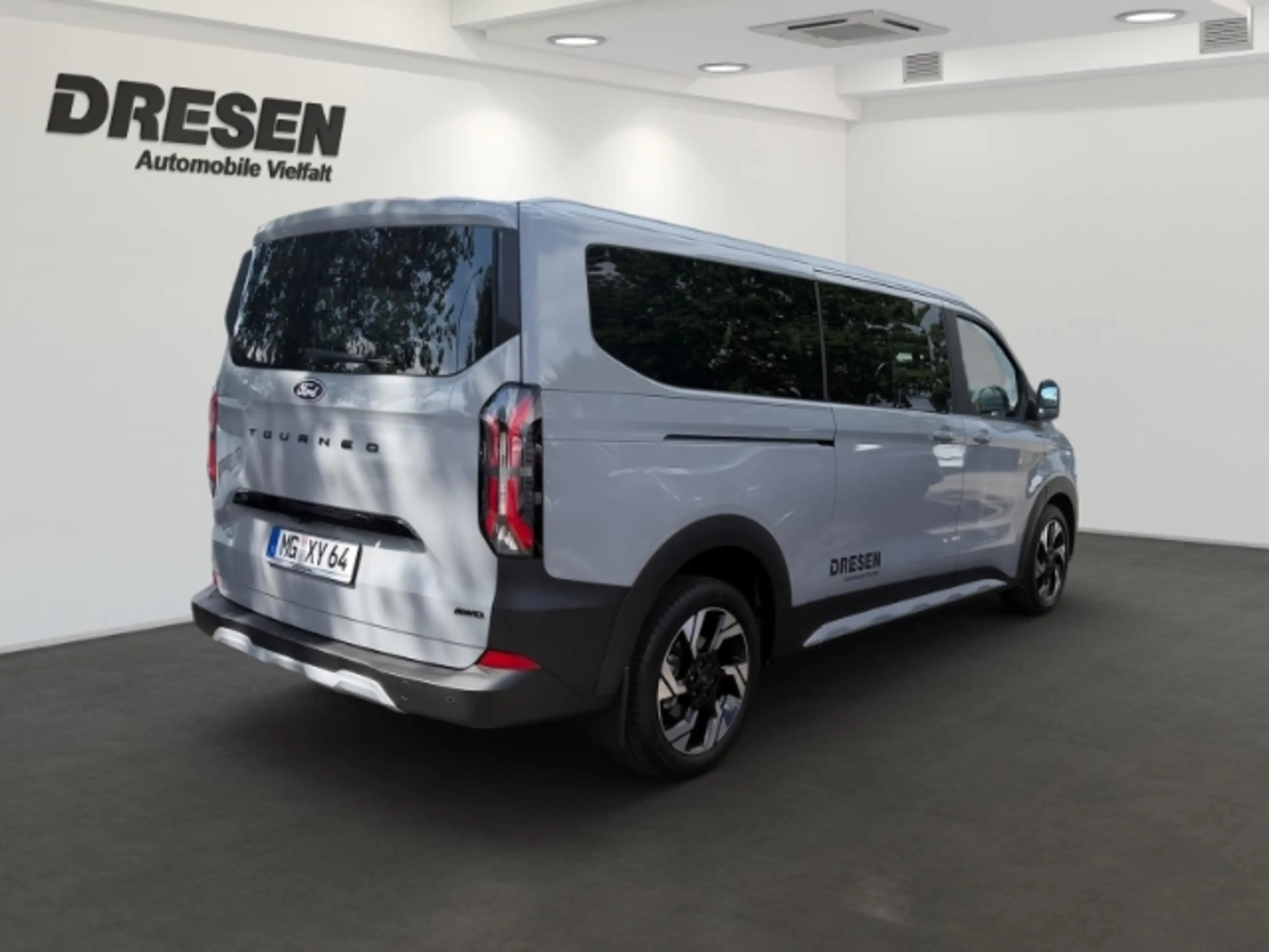 Ford Tourneo Custom Active 320 L2 AWD Bus AHK-klappbar El. Panodach Na — photo 4