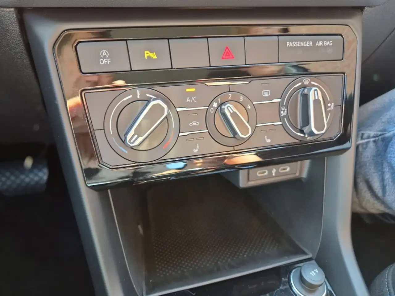 Volkswagen T-Cross 1.0 TSI DSG Life AppConnect Allwetter PDC, миниатюра 21