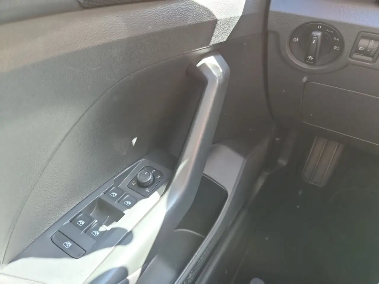 Volkswagen T-Cross 1.0 TSI DSG Life AppConnect Allwetter PDC, миниатюра 19