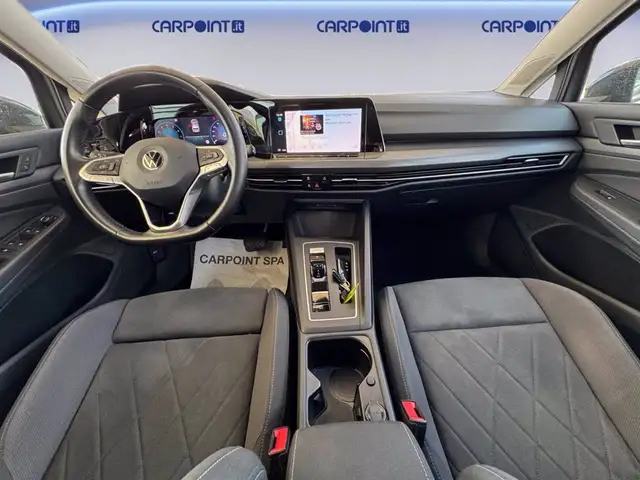 Volkswagen Golf view 11