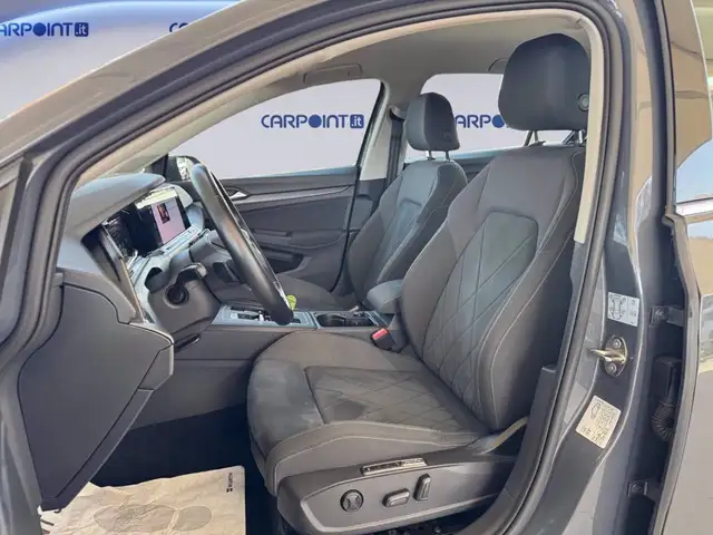Volkswagen Golf view 10