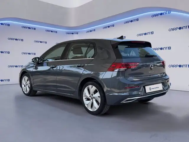 Volkswagen Golf view 4