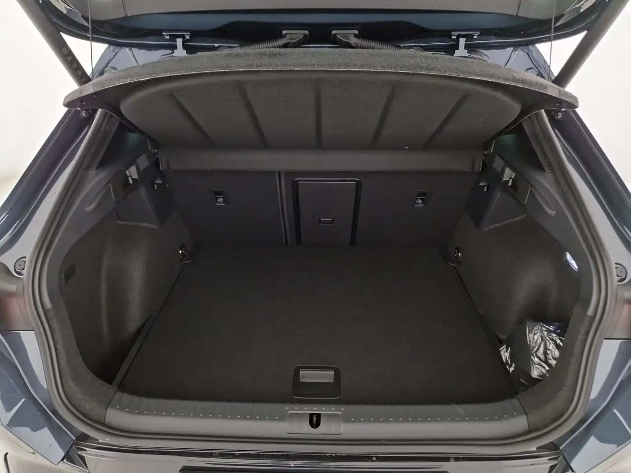 Cupra Formentor 1.5 hybrid business 150cv dsg, миниатюра 18