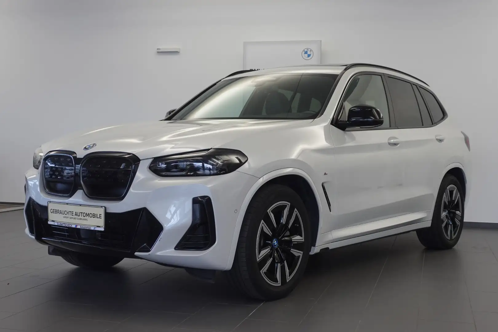 BMW iX3 M G08 Weiß - 1