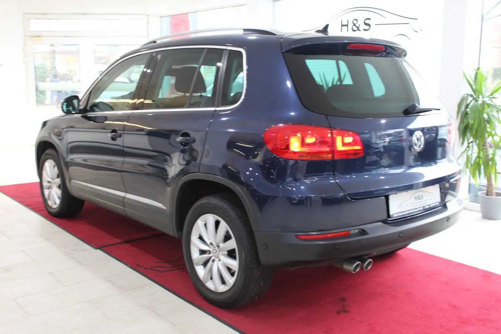 Volkswagen Tiguan Sport & Style 4Motion*NAVI*SITZHEIZUNG Blu/Azzurro - 2