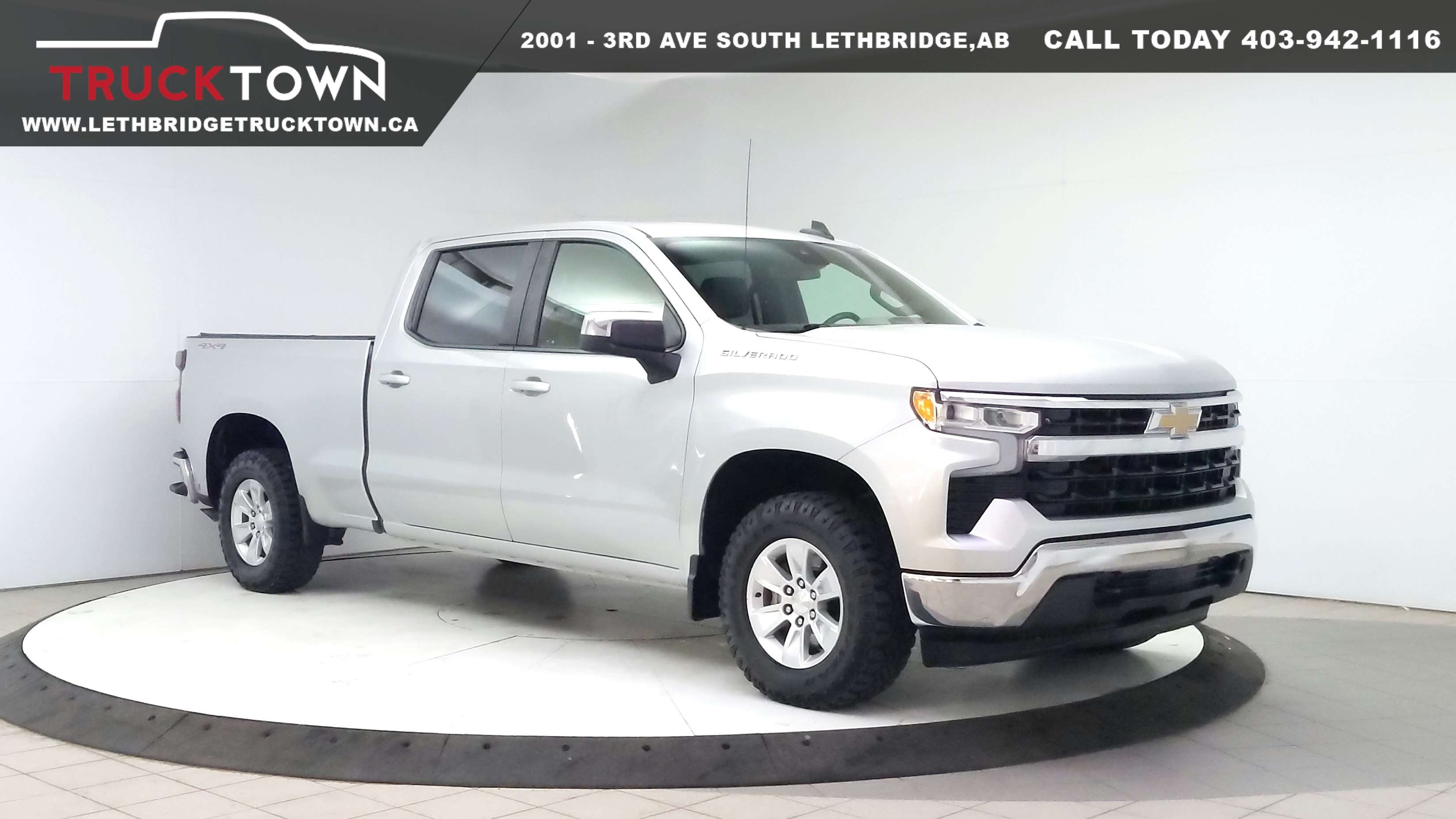 2022 Chevrolet Silverado 1500 LT Crew Cab 4WD