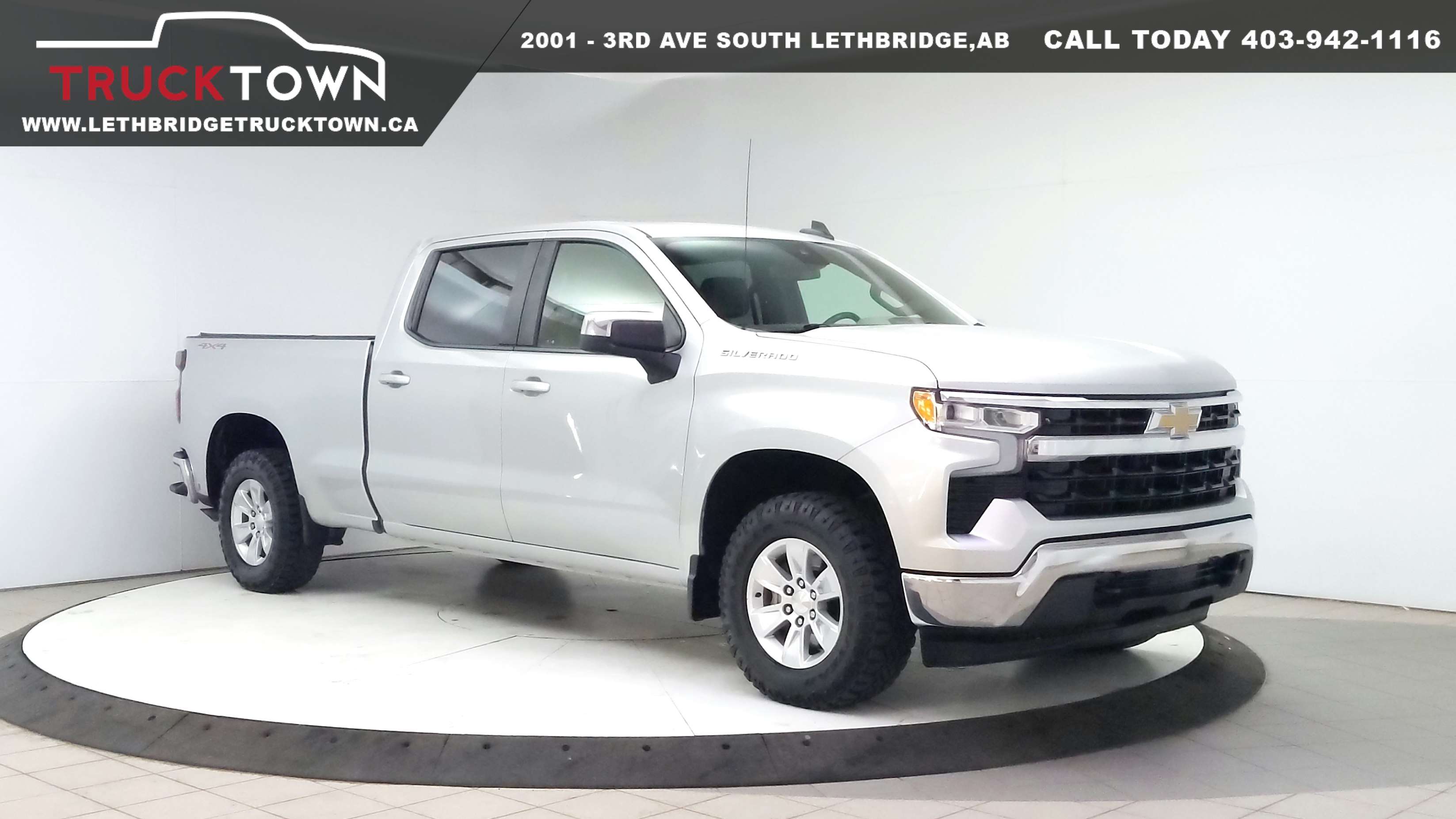  2022 Chevrolet Silverado 1500 LT Crew Cab 4WD   