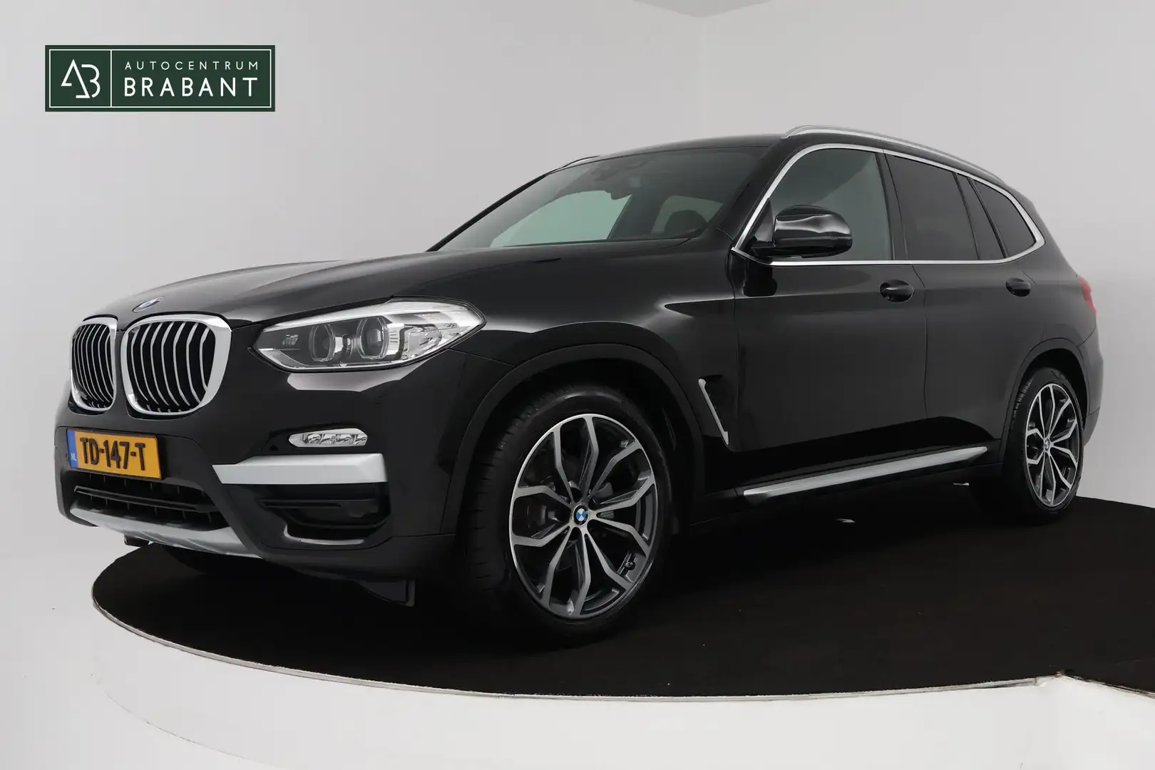 BMW X3 XDrive20i High Executive (STOELVERWARMING, SFEERVE Zwart - 1