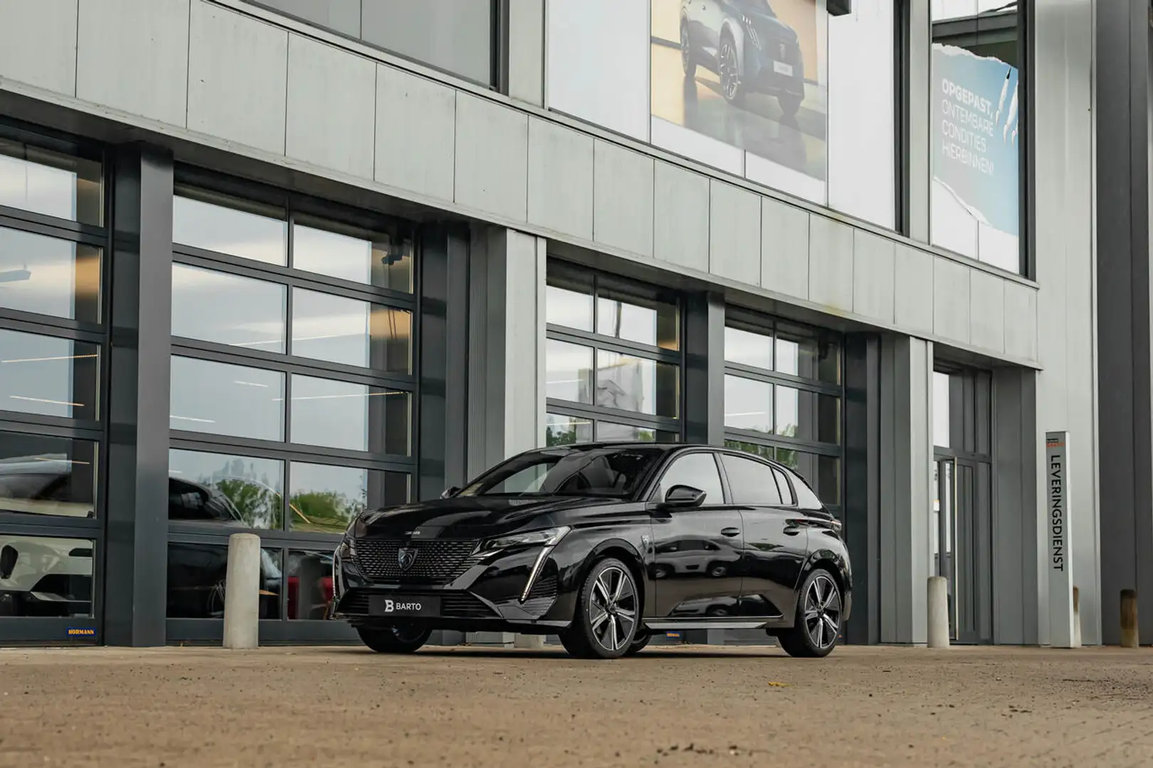 Peugeot 308 GT | 145 PK Hybrid | Camera | Navi | Airco |  A... Noir - 2