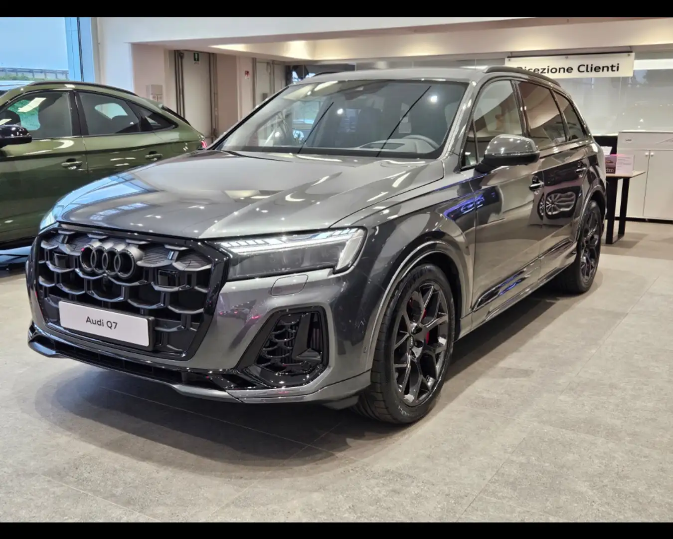 Audi Q7 quat   PH3,0  V6360    A8 MY 24 Серый - 1