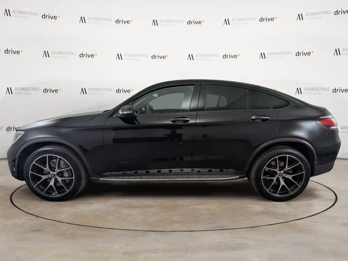 Mercedes-Benz GLC 400 400 d 4MATIC COUPE' PREMIUM PLUS "TETTO/BURMESTER Noir - 2