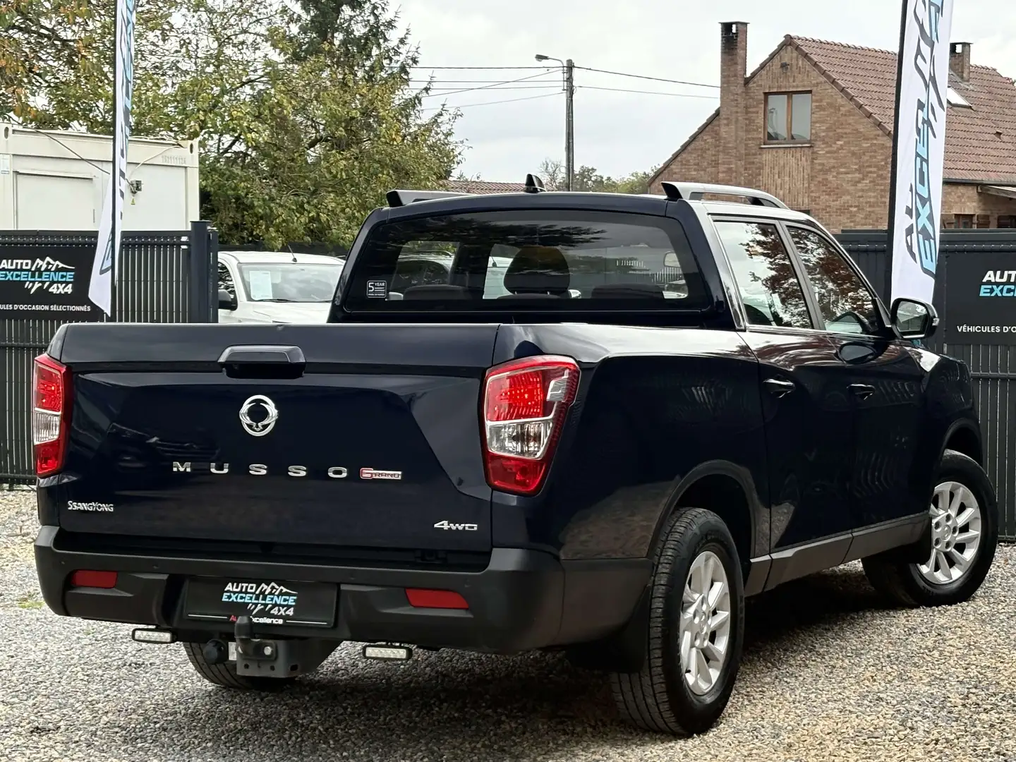SsangYong Musso 2.2 Turbo e-Xdi 4WD (EU6b)/ Automatique/ Gps/ Bleu - 2