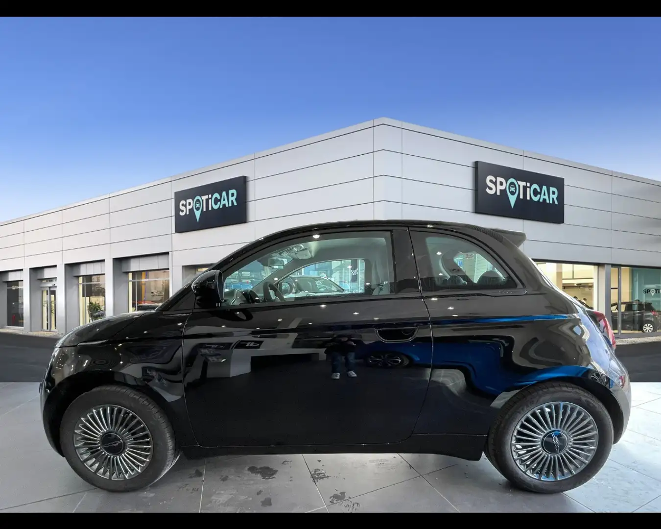 Fiat 500e 23,65 kWh  Action Noir - 2