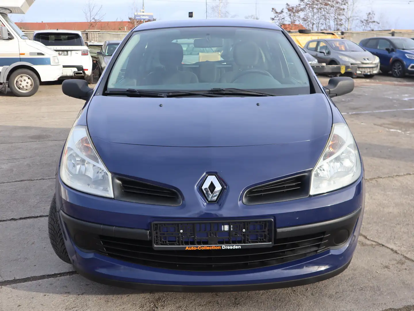 Renault Clio Authentique Blau - 2