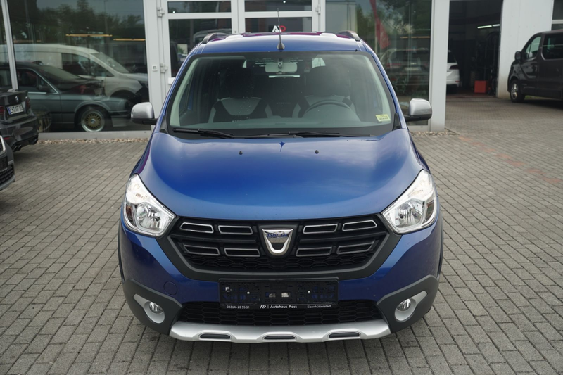 Dacia Lodgy Stepway 7-Sitzer Kamera Nav Tempomat Sitzh — photo 2