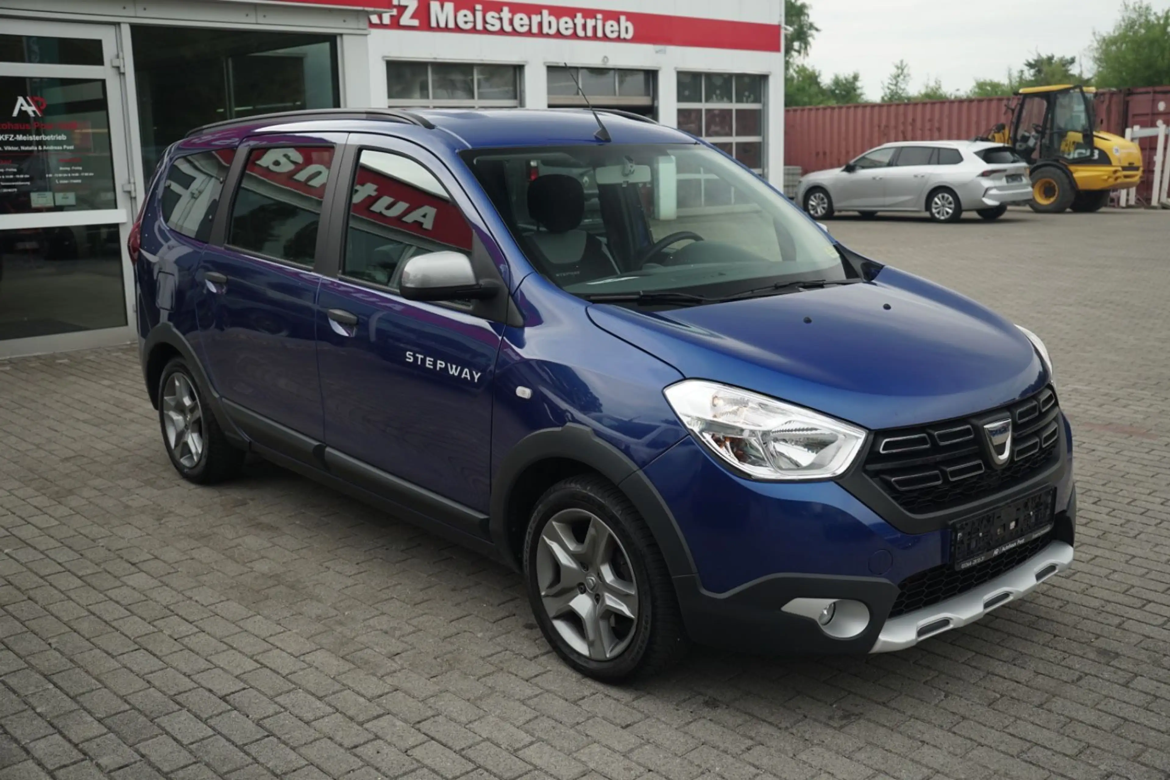 Dacia Lodgy Stepway 7-Sitzer Kamera Nav Tempomat Sitzh — photo 3