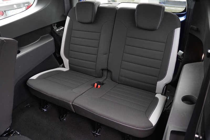 Dacia Lodgy Stepway 7-Sitzer Kamera Nav Tempomat Sitzh — photo 12