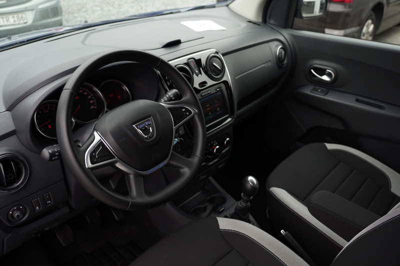 Dacia Lodgy Stepway 7-Sitzer Kamera Nav Tempomat Sitzh — photo 9