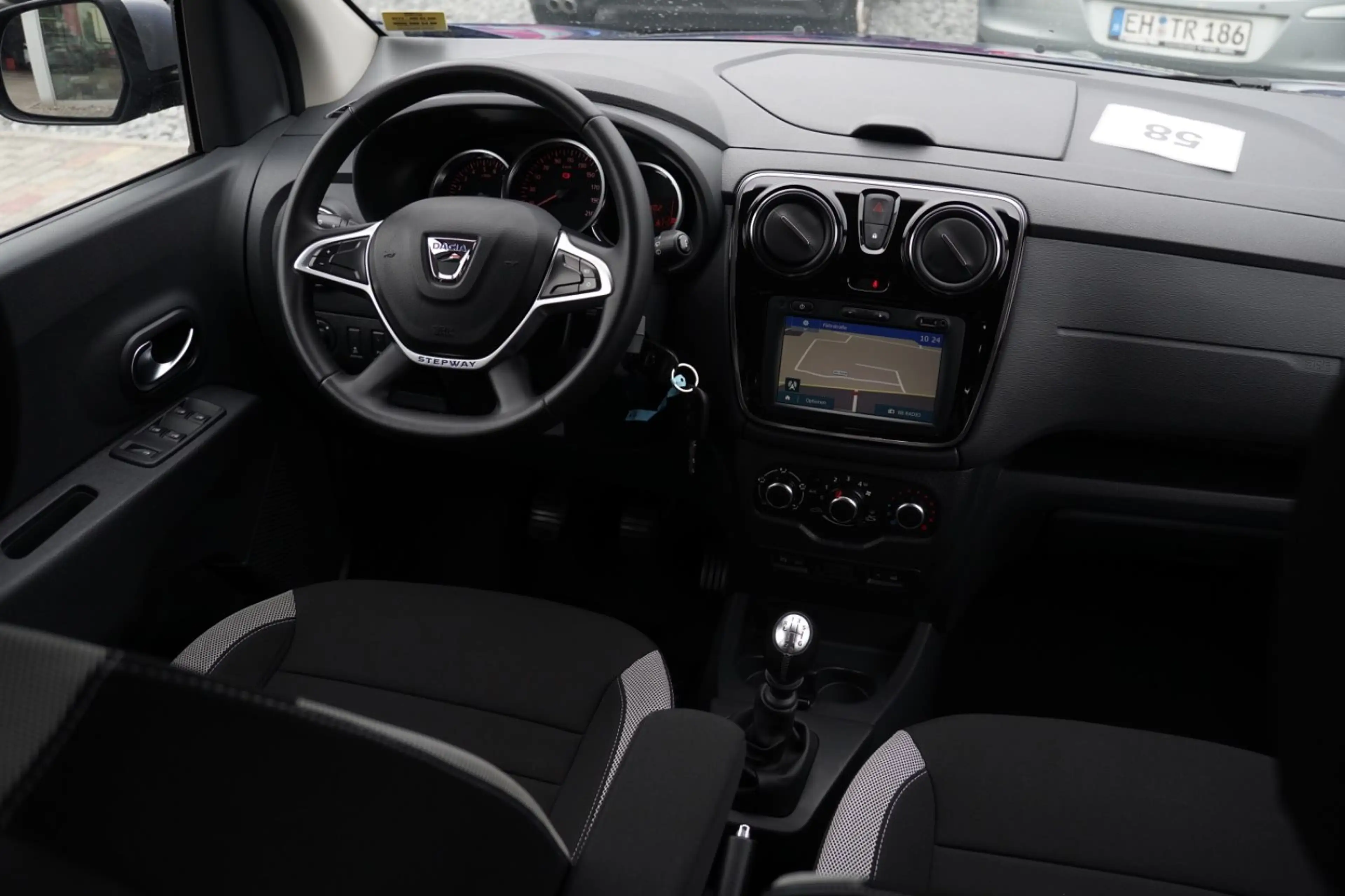 Dacia Lodgy Stepway 7-Sitzer Kamera Nav Tempomat Sitzh — photo 13