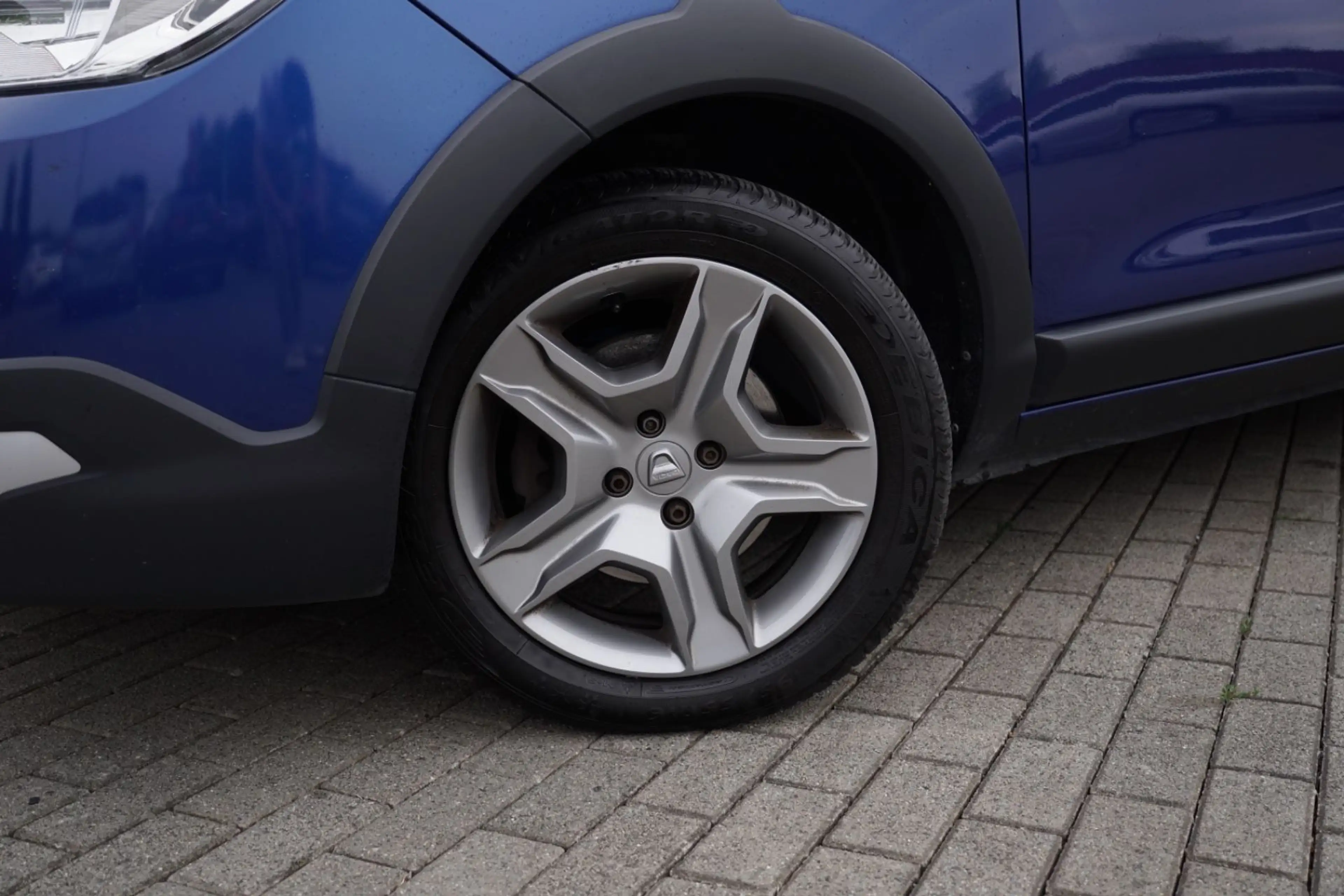 Dacia Lodgy Stepway 7-Sitzer Kamera Nav Tempomat Sitzh — photo 8