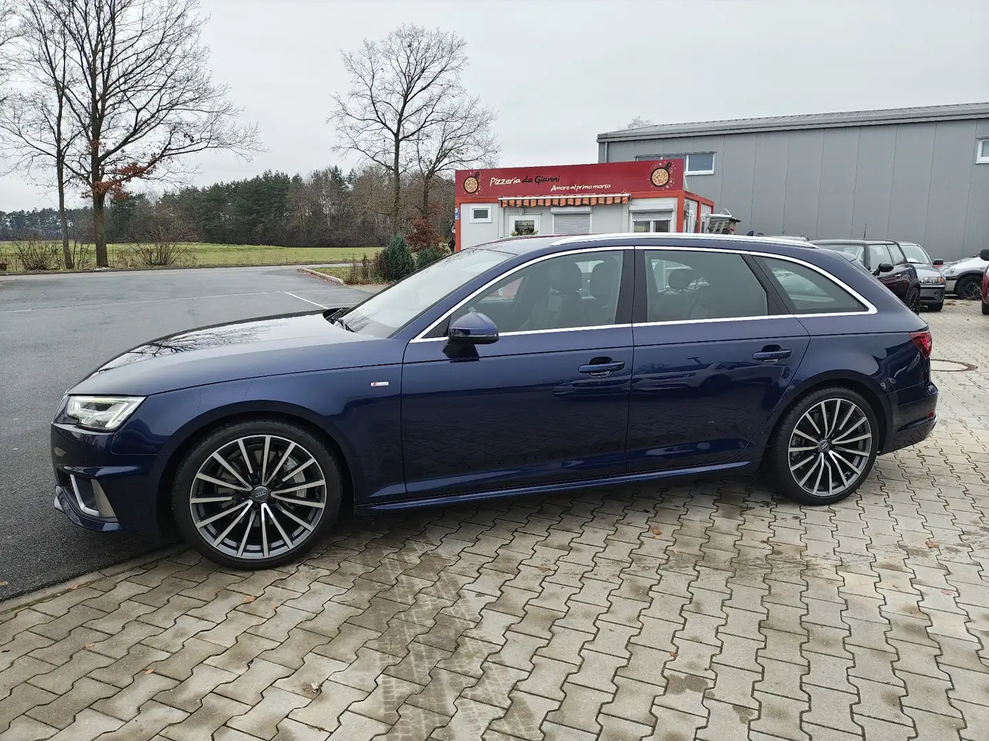 Audi A4 45 TFSI quattro sport S Line Bleu - 2