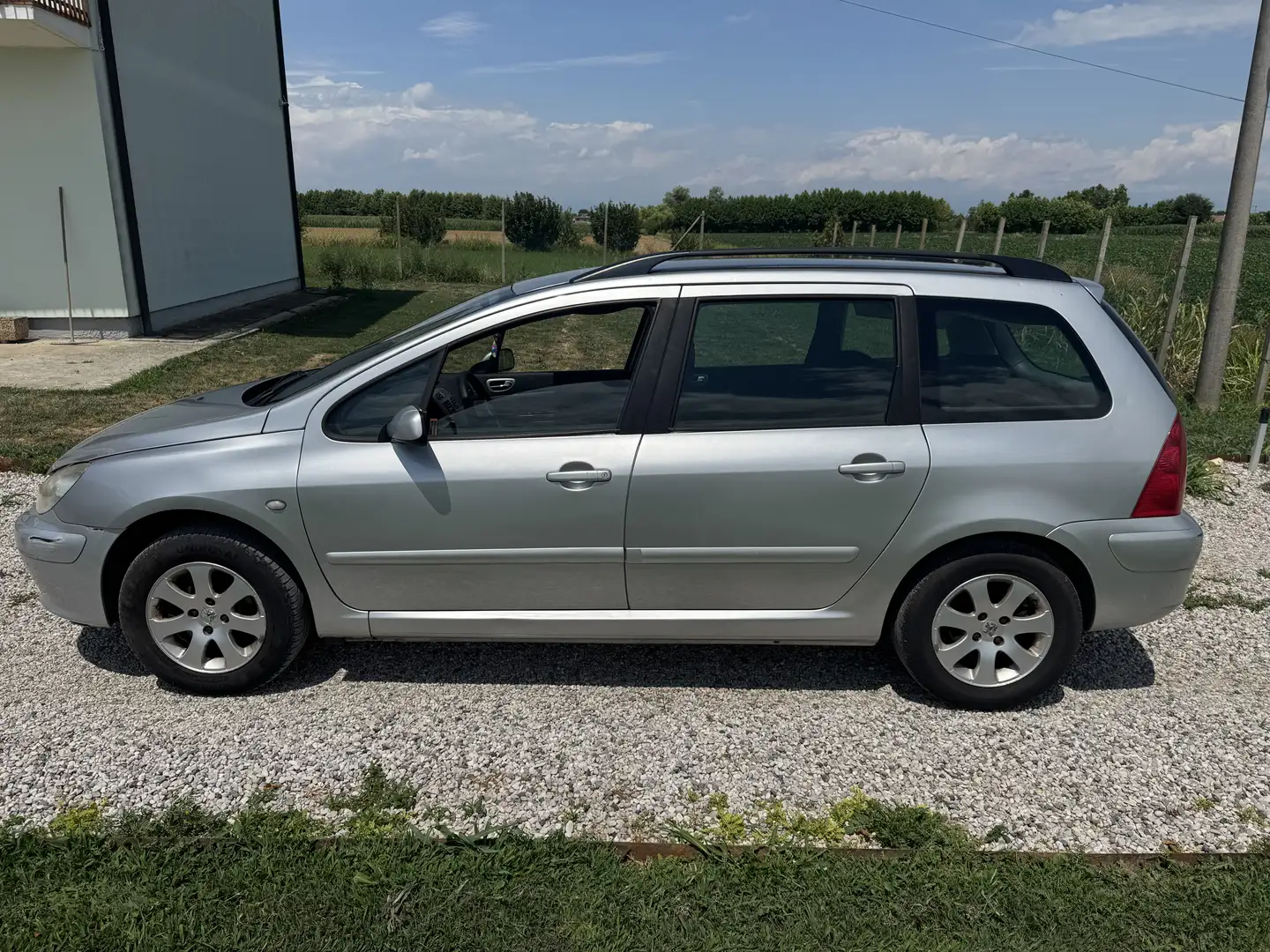 Peugeot 307 SW 1.4 XR - 1