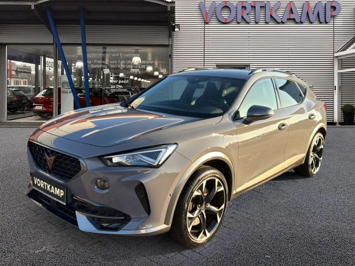 CUPRA Formentor VZ e-Hybrid AHK/Memory/360/AppCon Grau - 2