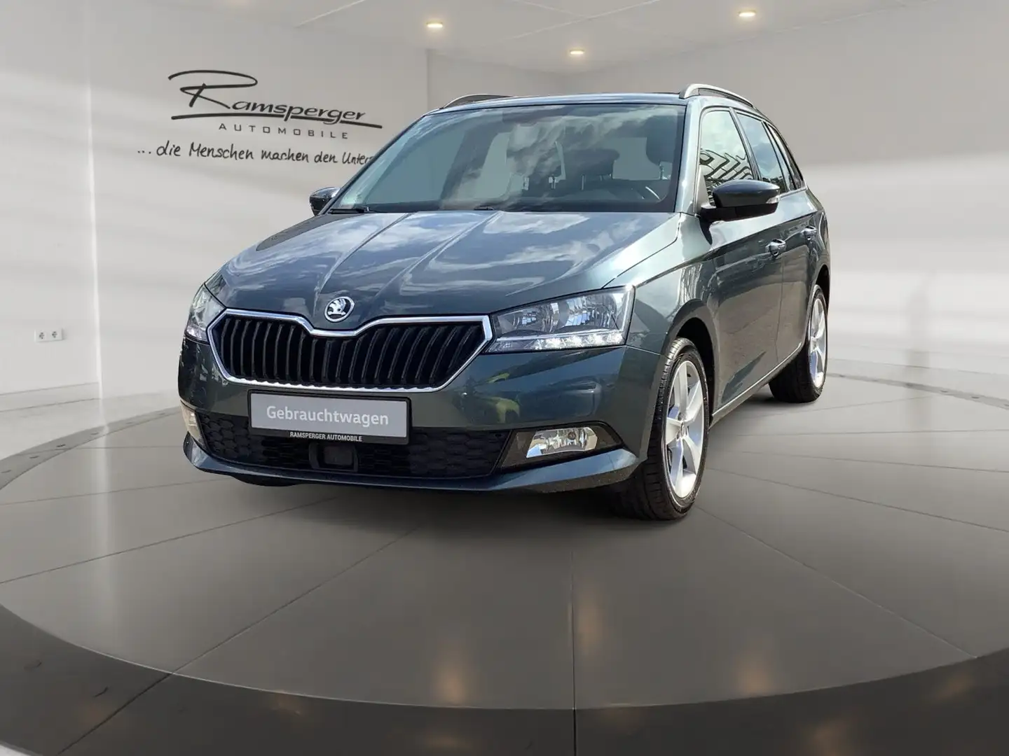 Skoda Fabia Combi 1.0 TSI Style GRA Navi SHZ Kamera PD Grau - 2