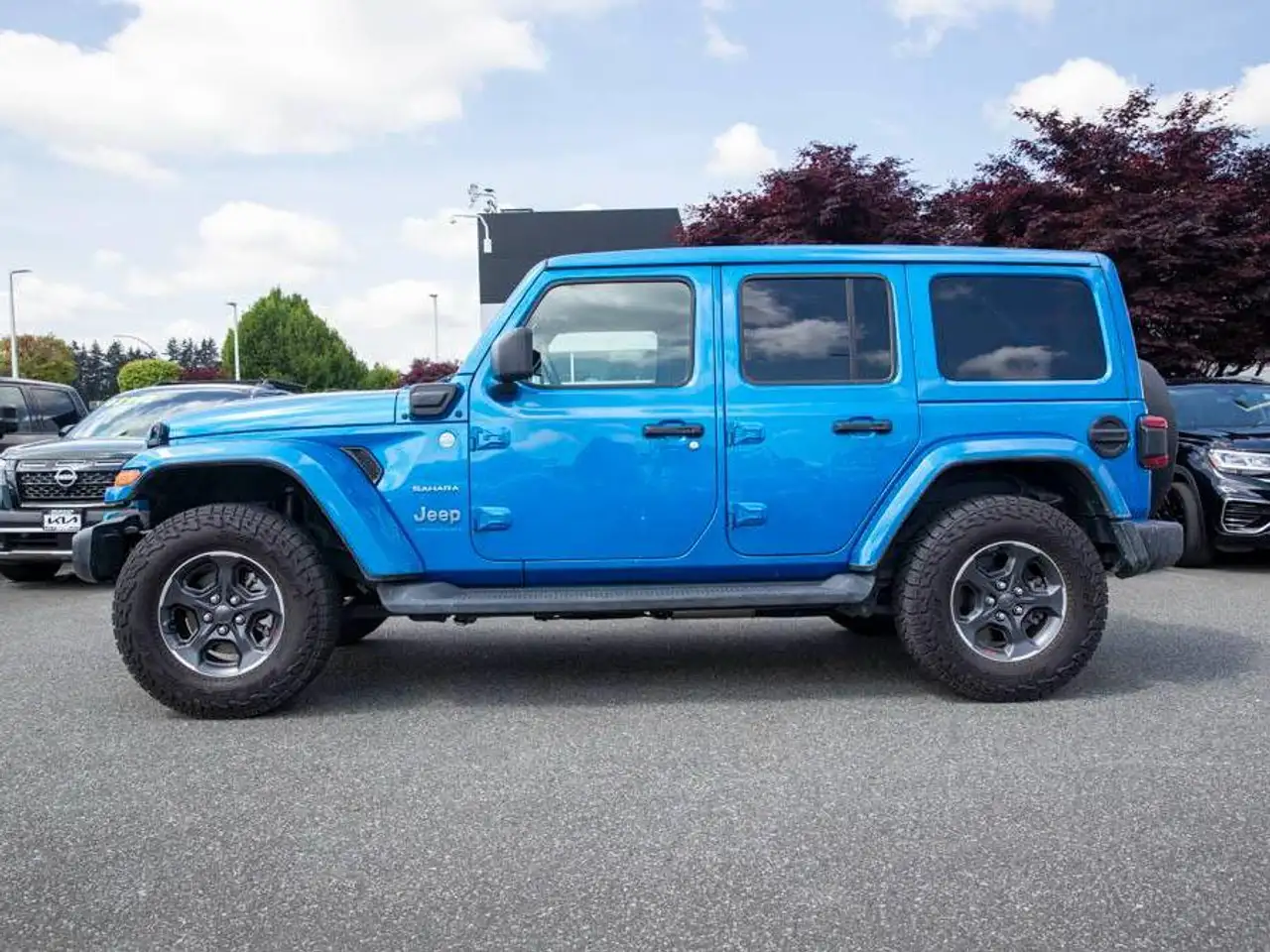 Jeep Wrangler снимка Jeep Wrangler