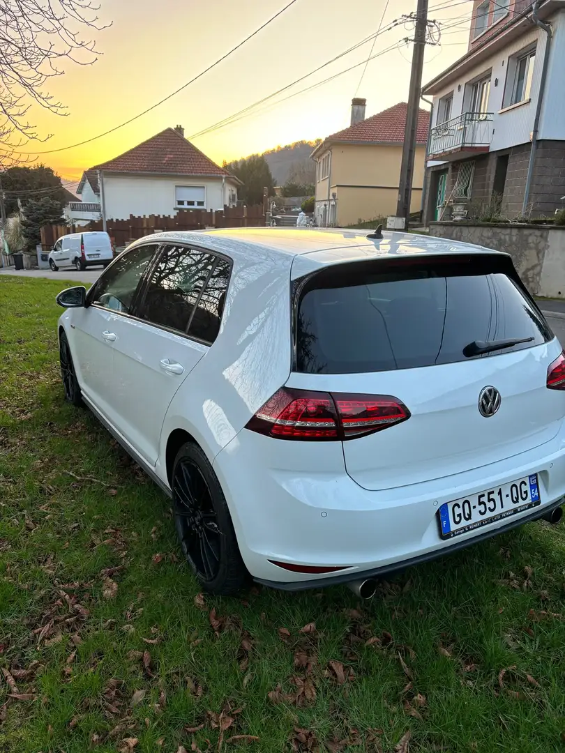 Volkswagen Golf GTI 2.0 TSI 230 BlueMotion Technology Performance Blanc - 2