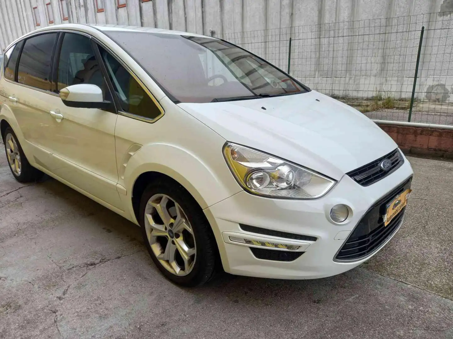 Ford S-Max 2.0 TDCi 163CV Powershift 7 posti TITANIUM Bianco - 2