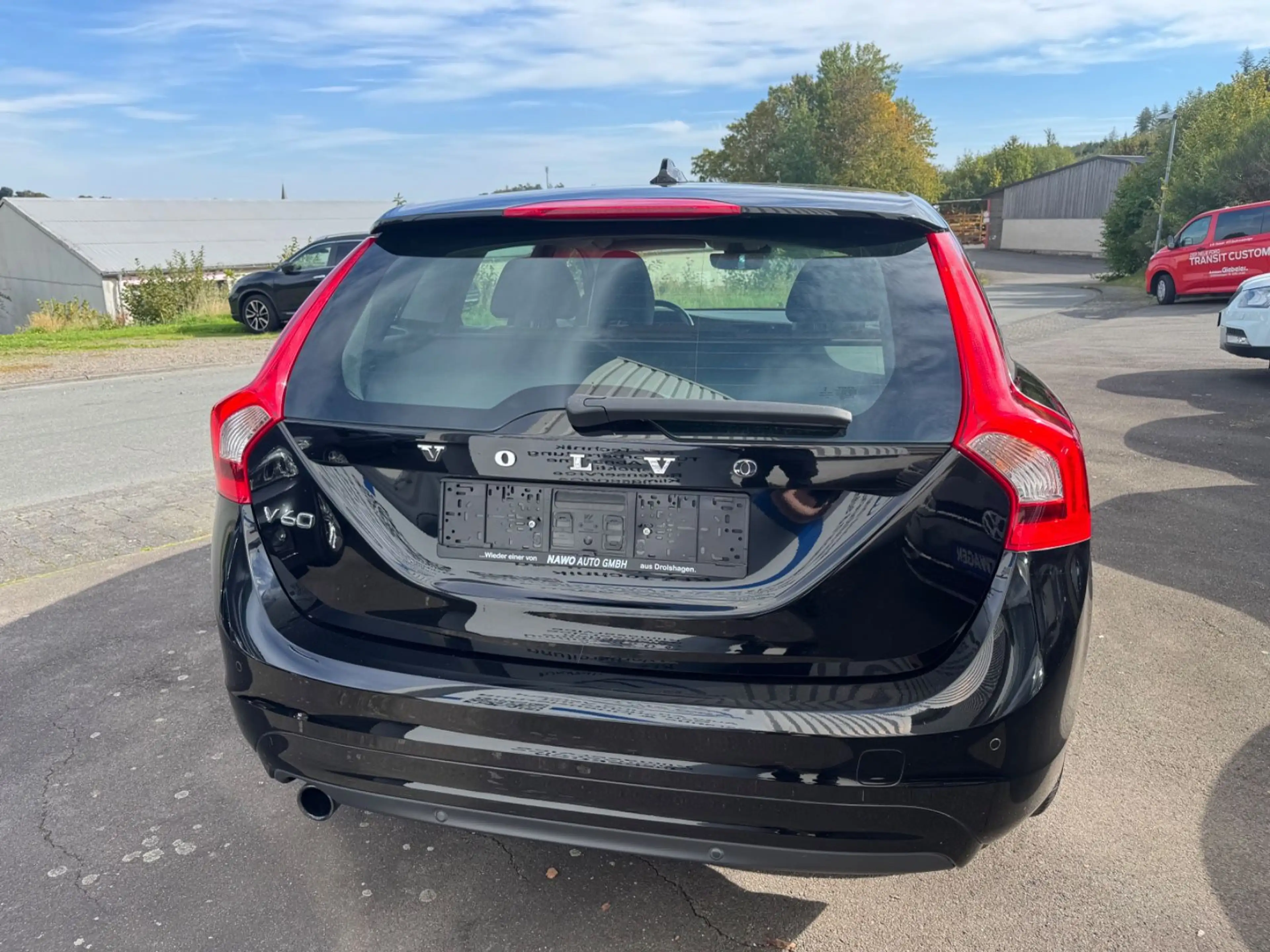 Volvo V60 D2 Momentum-Automatik-Leder-Navi-Tüv neu — photo 9