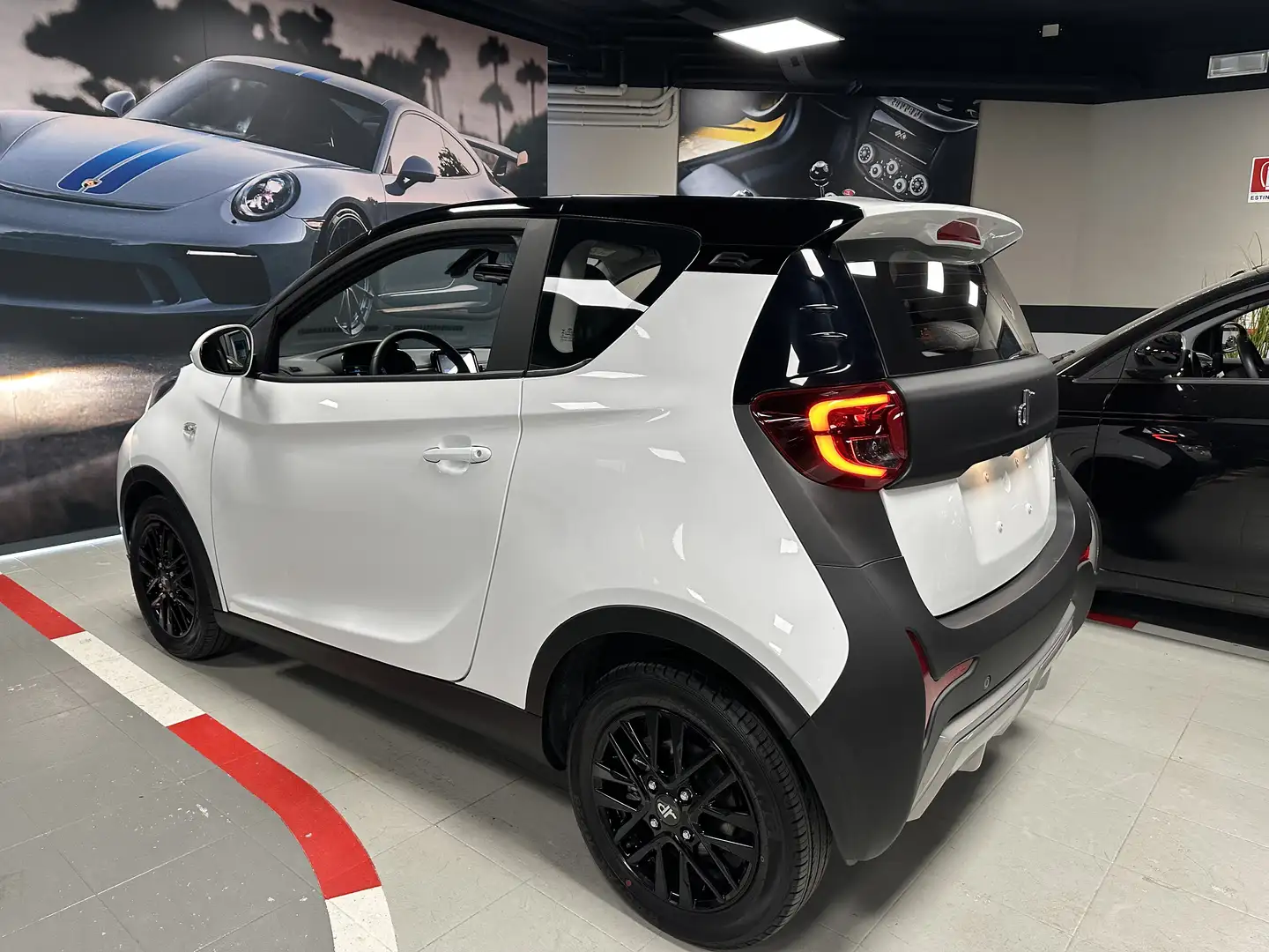 DR Automobiles DR1.0 FULL ELECTRIC Bílá - 2