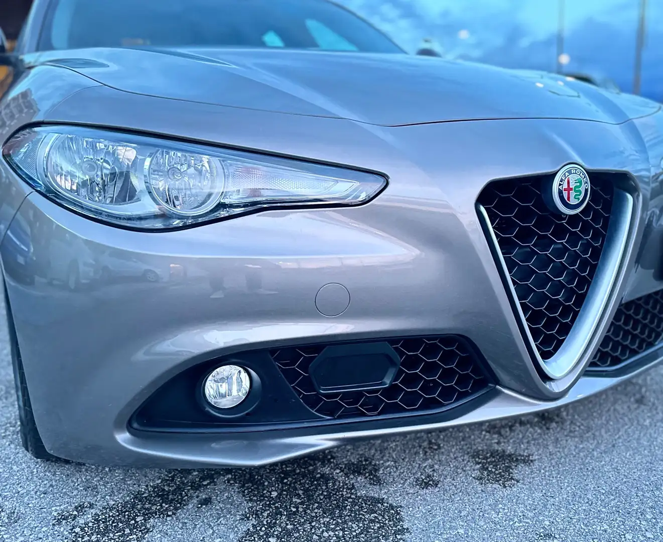 Alfa Romeo Giulia 2.2 Diesel 150cv  automatica km 56.000 certificati Grijs - 2