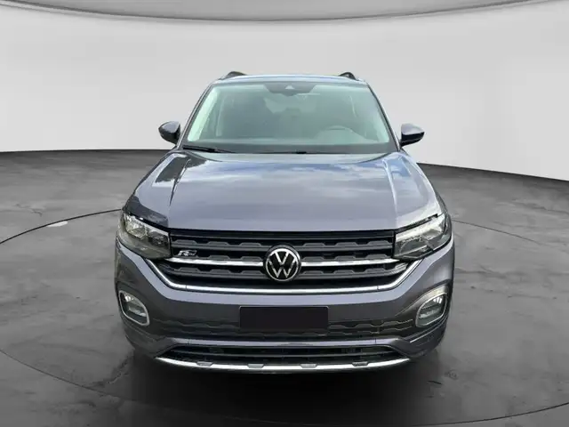 Volkswagen T-Cross view 2