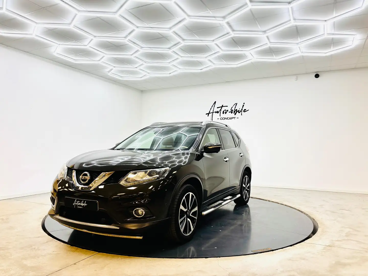Nissan X-Trail ✅1AN GARANTIE✅PANO✅EURO 6B✅1ER PROPRIO Noir - 1