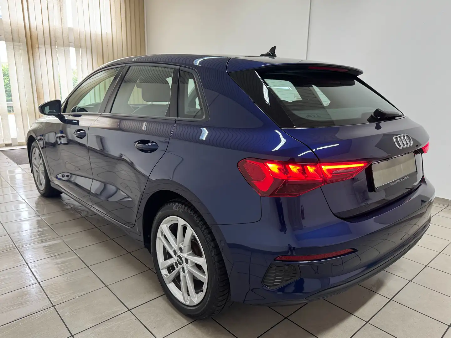 Audi A3 Sportback 40 TFSI e Virtual LED GRA Navi 17" Azul - 2