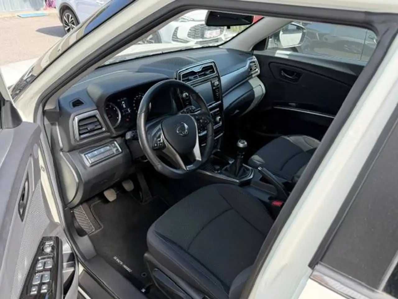 SsangYong Tivoli 2024
