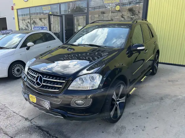 Mercedes-Benz ML 320 CDI Edition 10