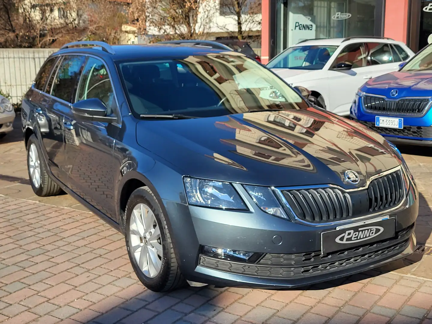Skoda Octavia Wagon 1.5 G-Tec Executive DSG Grigio - 1