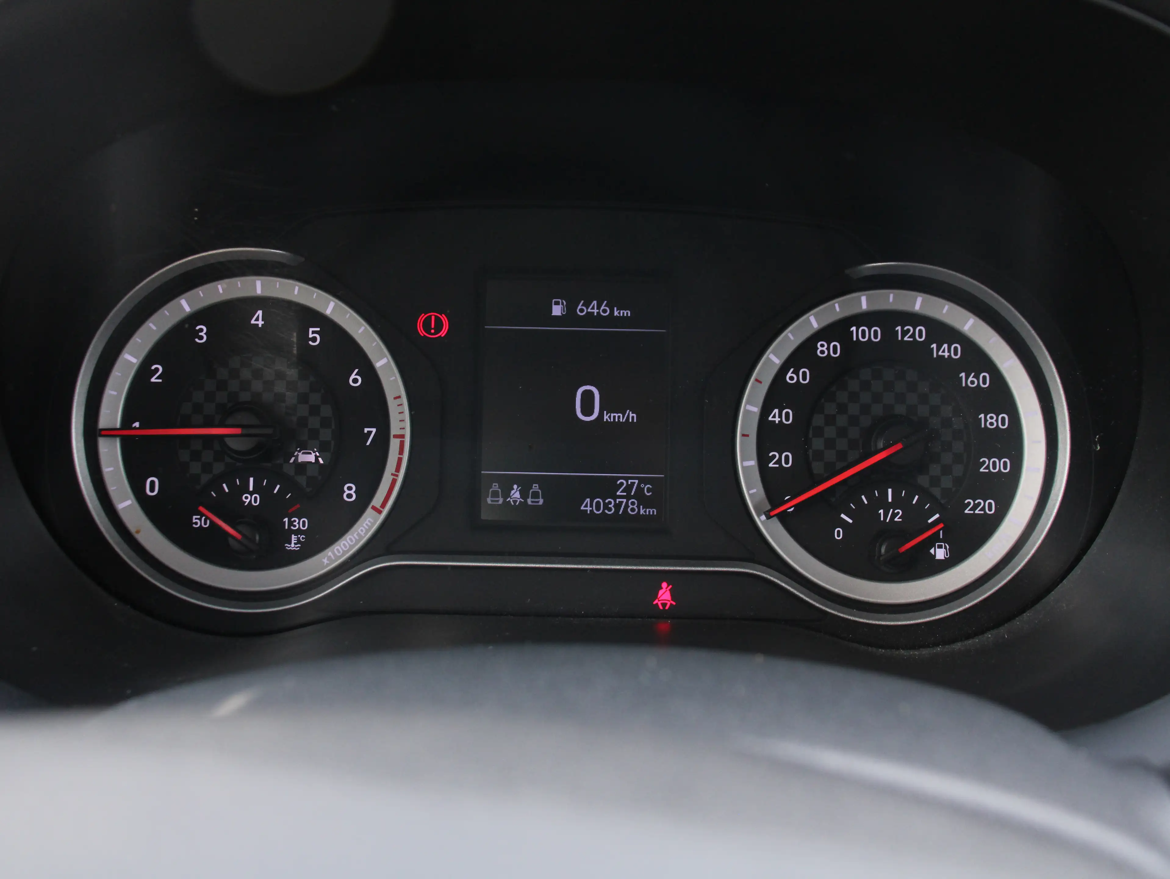 Hyundai i10 1.0 Air 67 PK M5 Safety Plus — photo 21