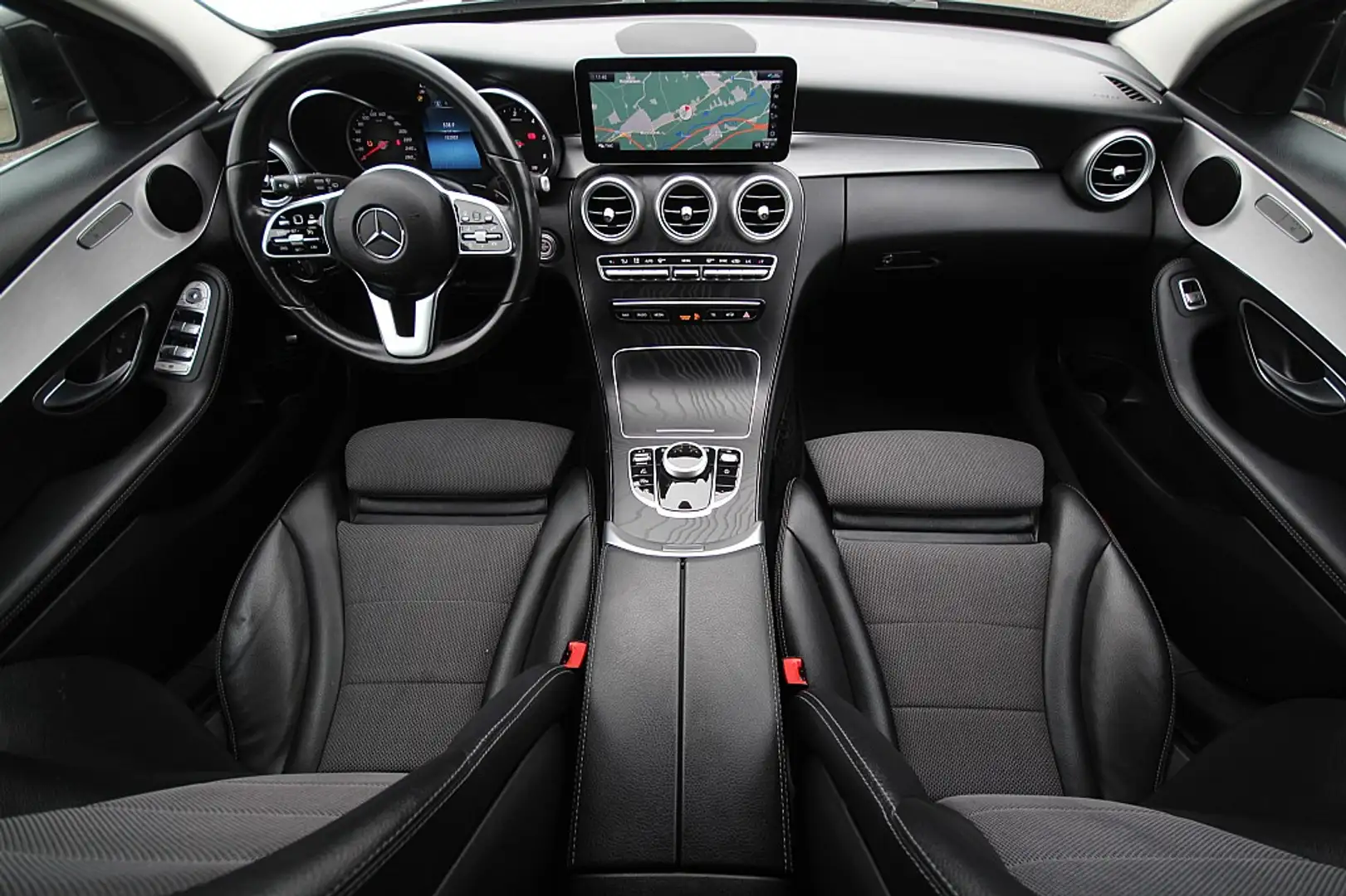 Mercedes-Benz C 180 d T Avantgarde Aut. |LED |Navi |AHK |Rückfahrka... Noir - 2