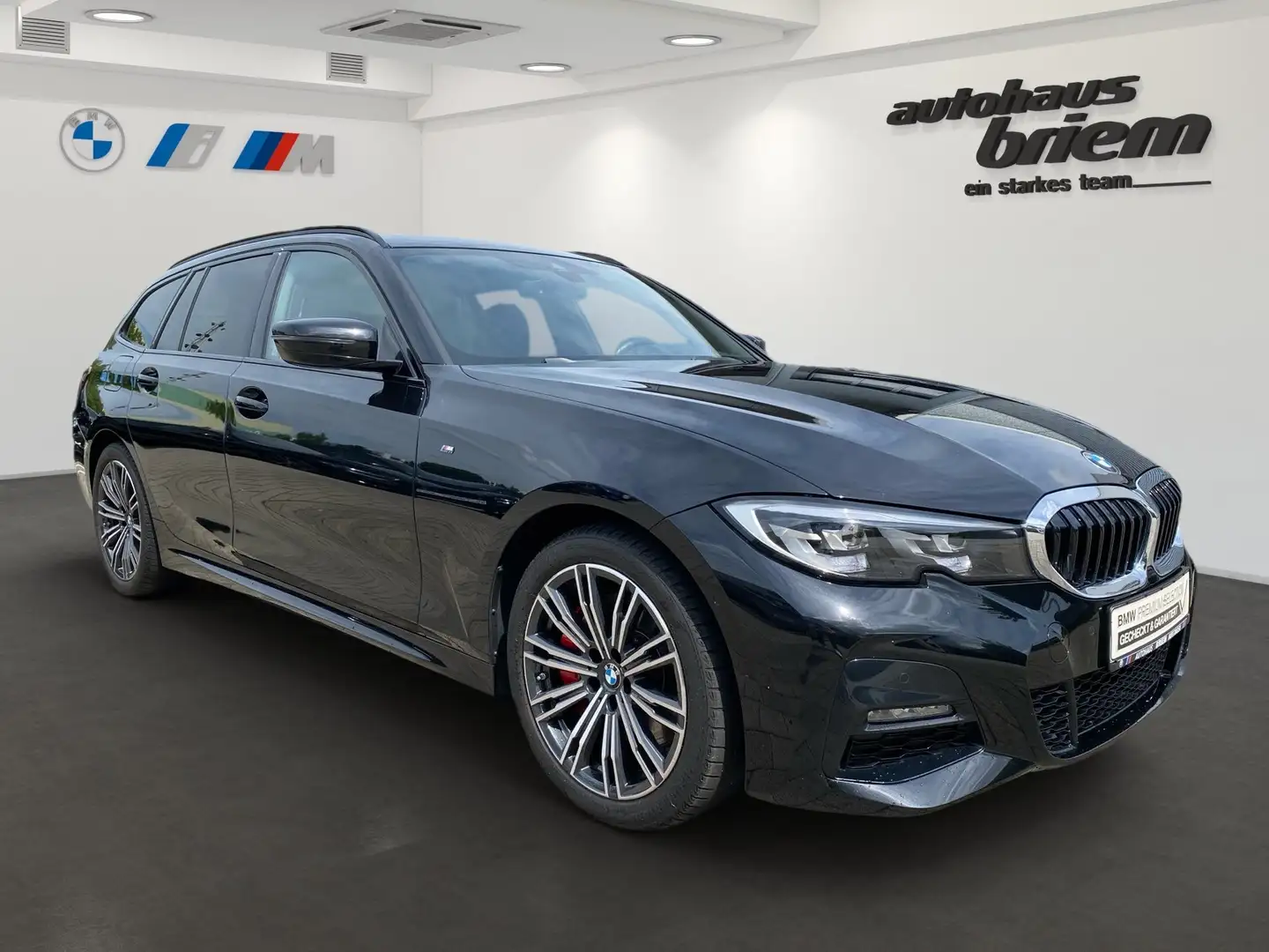 BMW 330 i xDrive Touring, M Sportpaket, ab 333,- € mtl. Ra Schwarz - 2