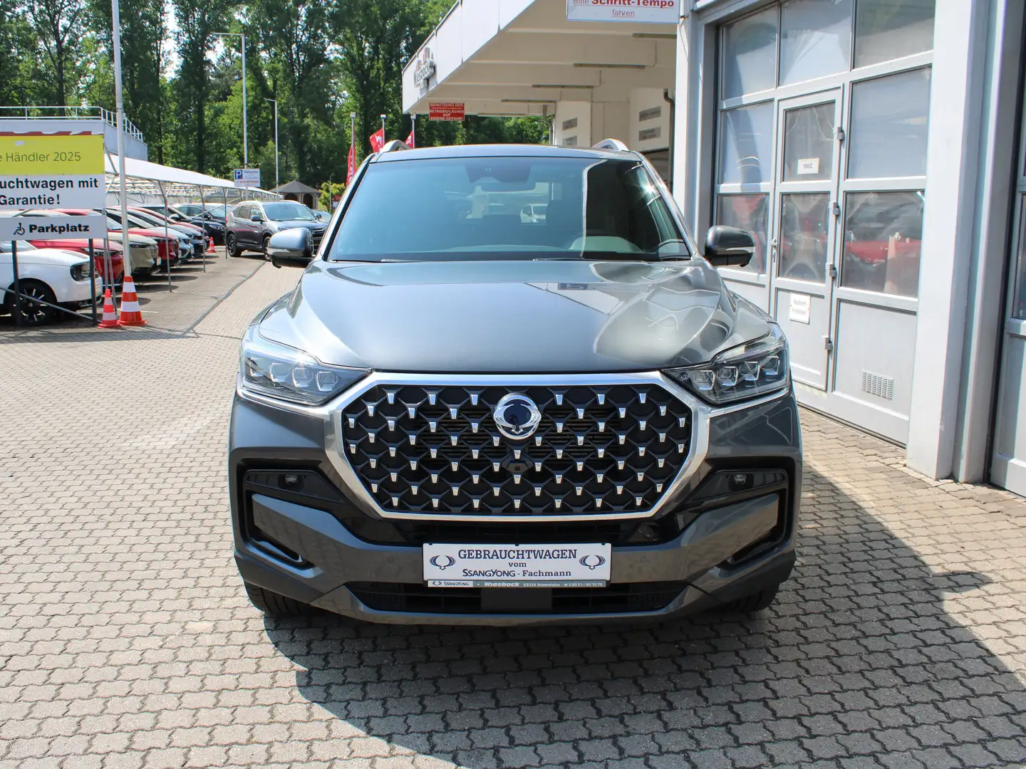 SsangYong Rexton 2.2 e-XDi 220 4WDAut. Sapphire Grey - 2