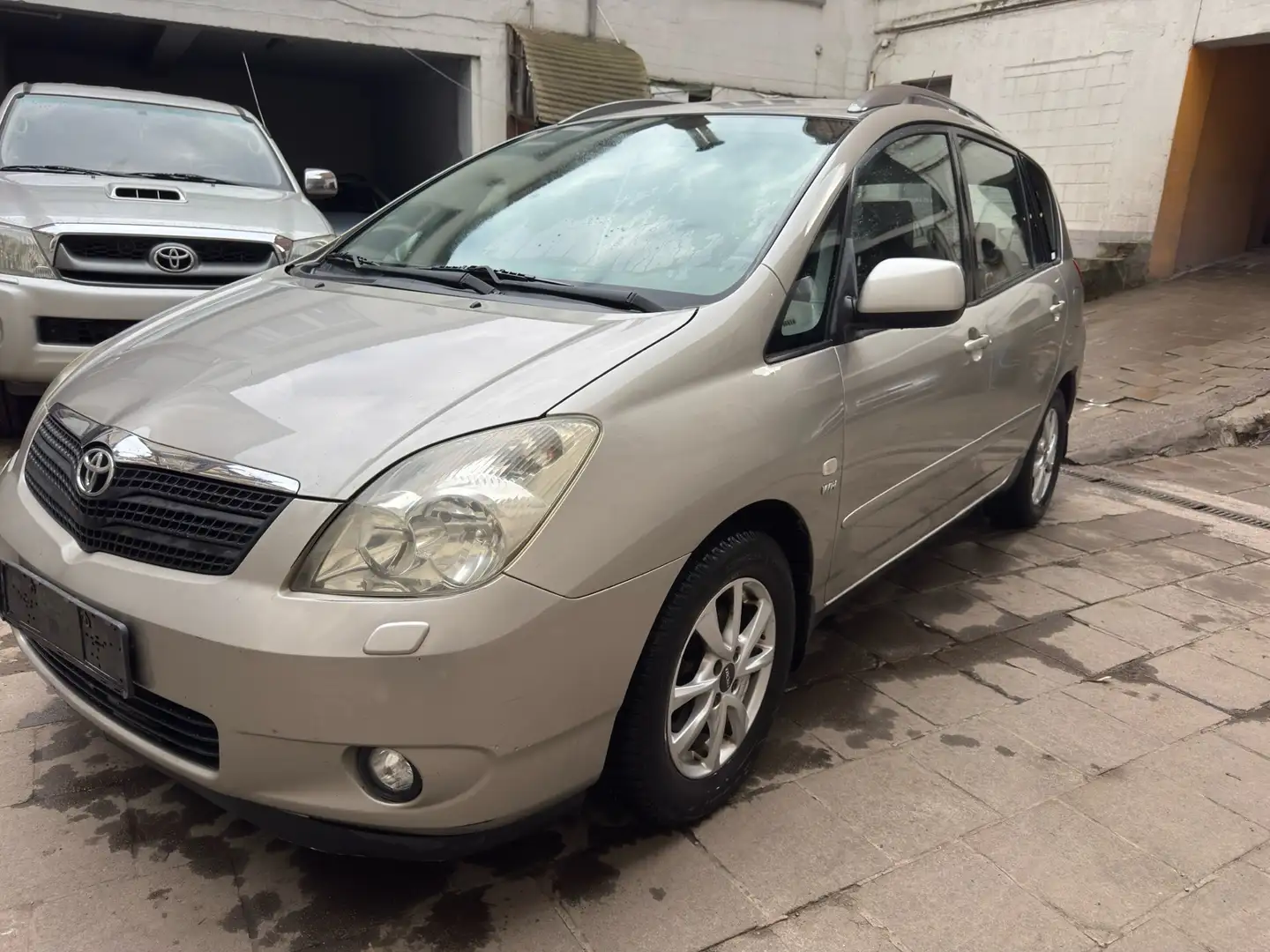 Toyota Corolla Verso 1.6 linea sol - 1